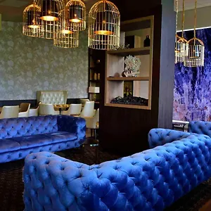 Riva - Delft Otel
