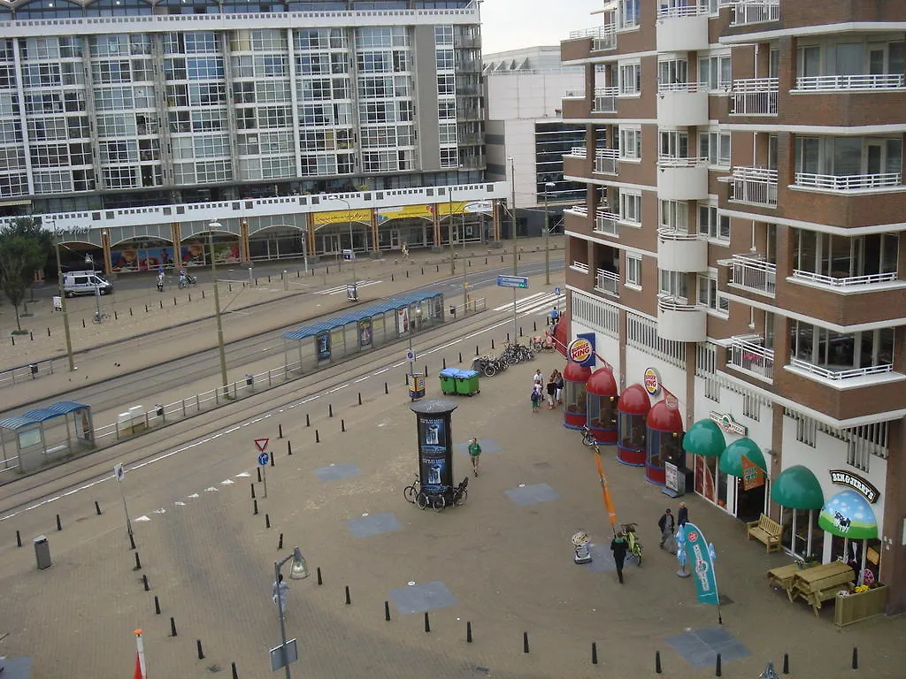 Scheveningen Sea View Apartment The Hague